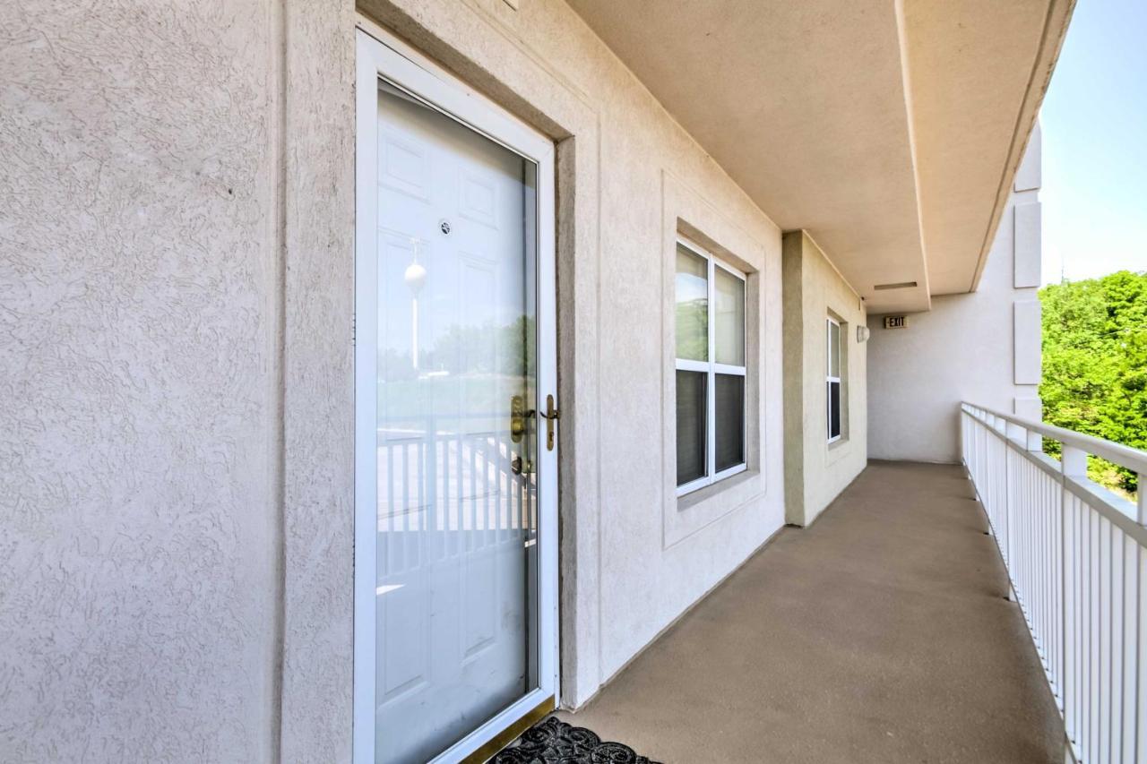 Lakefront Osage Beach Condo Balcony And Pool Access Exterior photo
